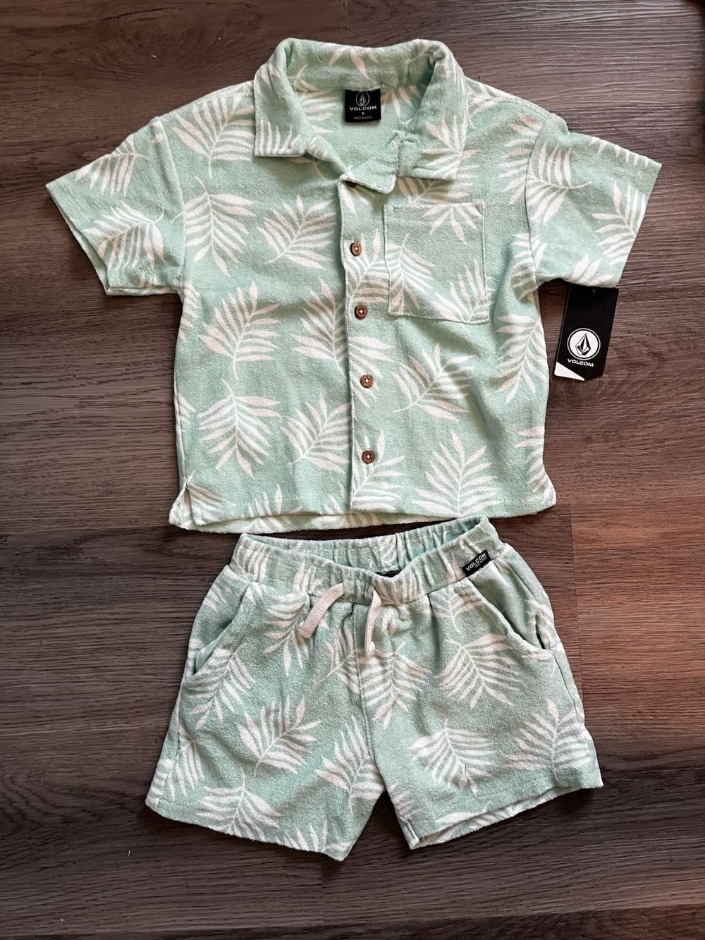 Volcom Kids Palm Print Top & Shorts Set Green Size 5 NWT